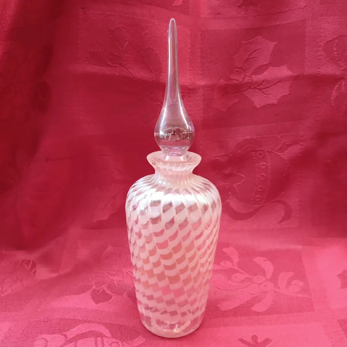 Glass Bottle - Pink Perfume Bottle With Stopper 1