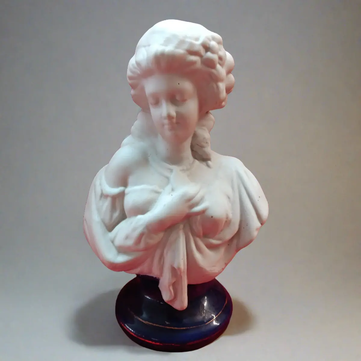 19 Century Styled Woman Bust Porcelain Statue 1
