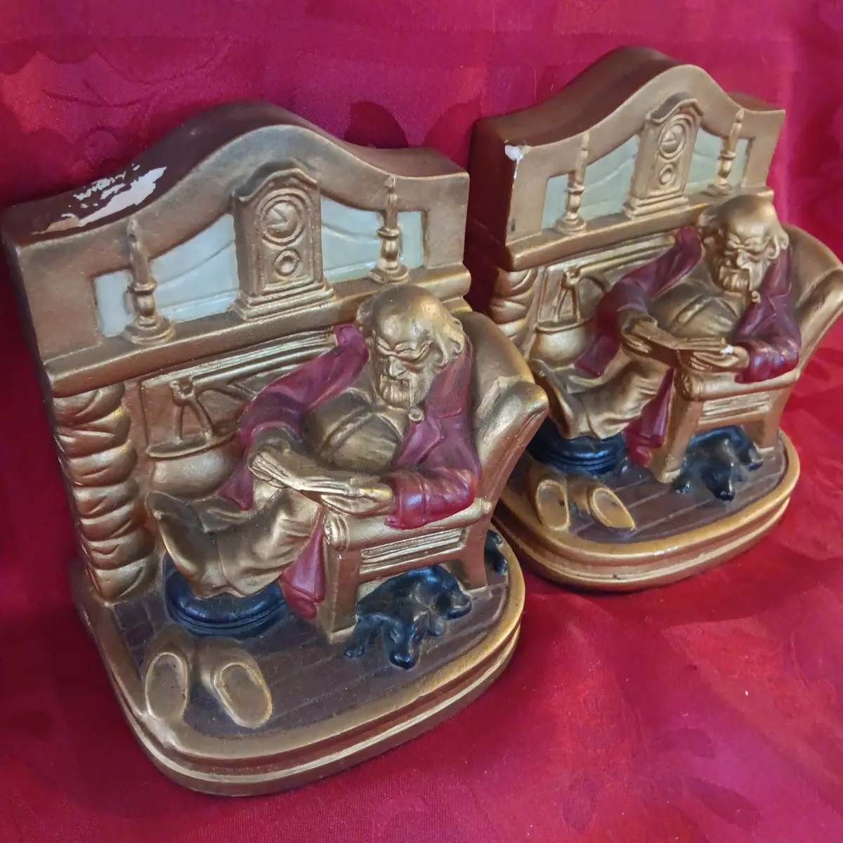 Reading Grandfather And Dog Ceramic Pair Of Bookends 2