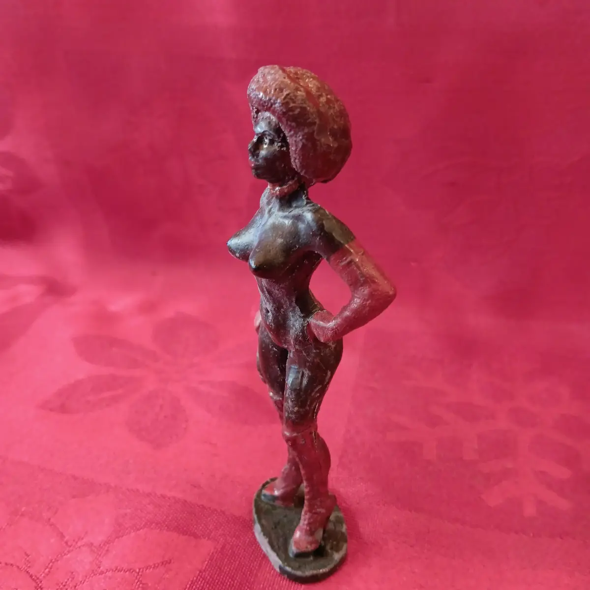 Lead Erotic Black Americana Woman With Whip 2