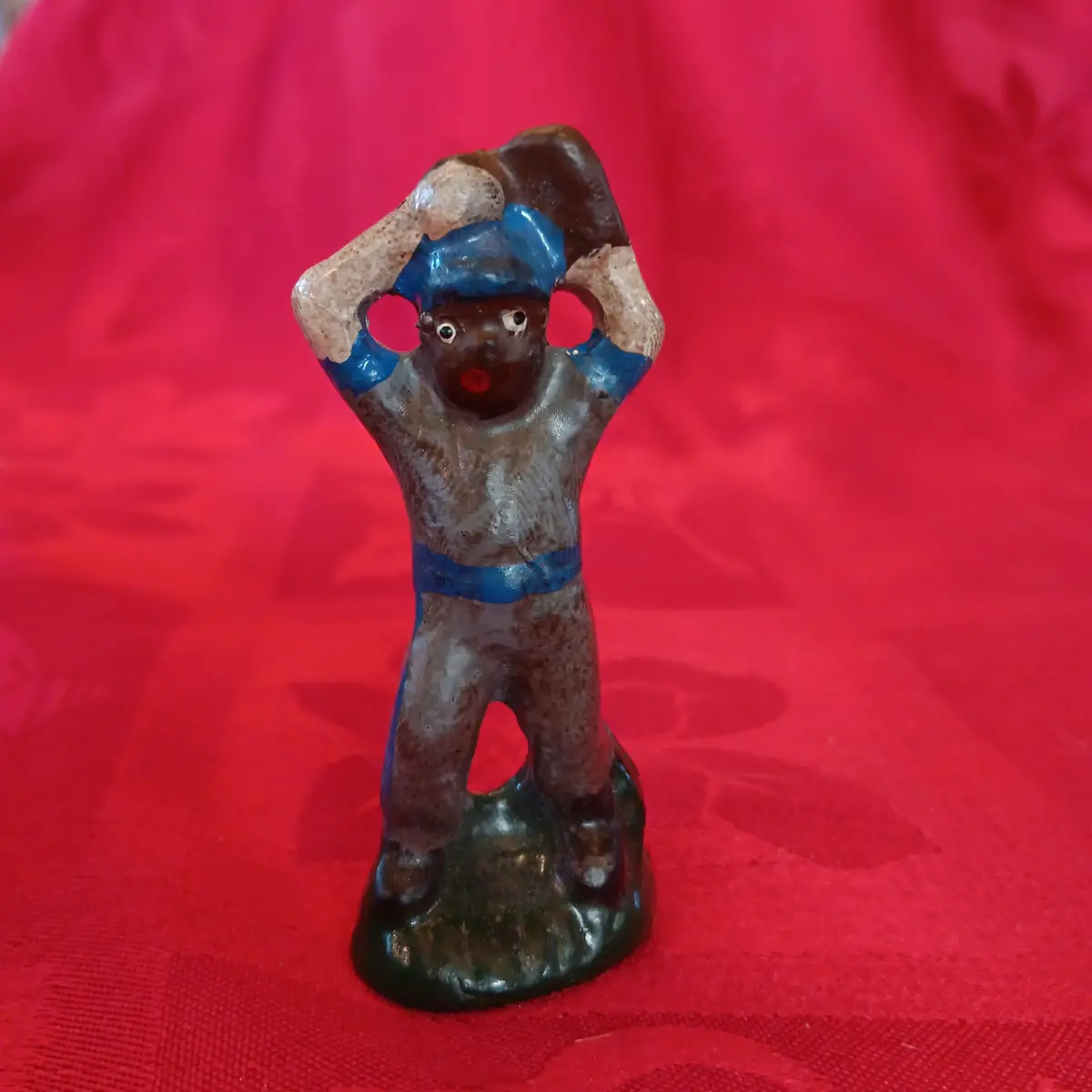 Lead Black Americana Md Blue Baseball Player Baseman Catching Ball 1