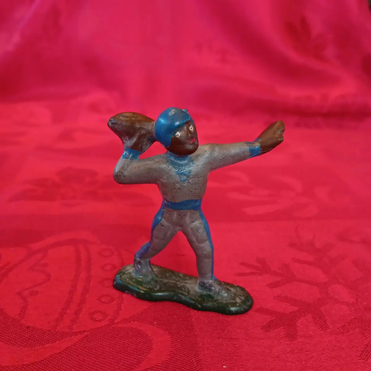 Lead Black Americana Md Blue Football Player Throwing Ball 1