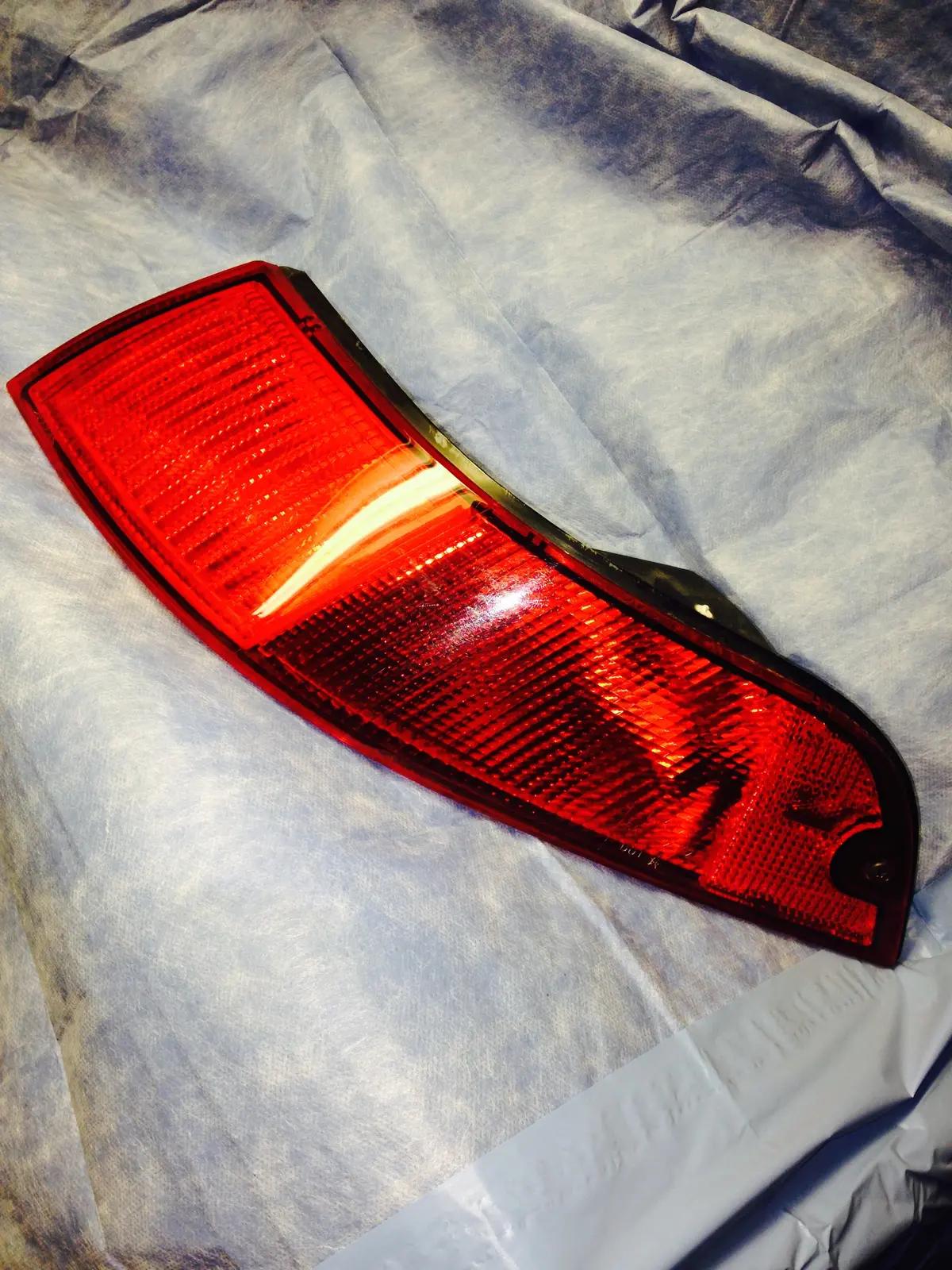 993 Tail Light Right Passenger 1