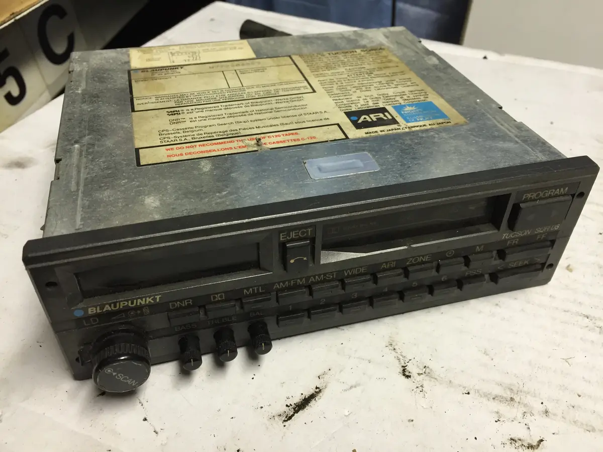 Blaupunkt Tucson Sqr06 Radio With Cassette Player #W772206883 1