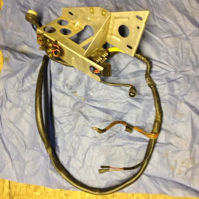 911 Relay Plate Carrier Bare In Rear Carrera 3.2   1984-89 No Wiring No Fuse Block Included 1