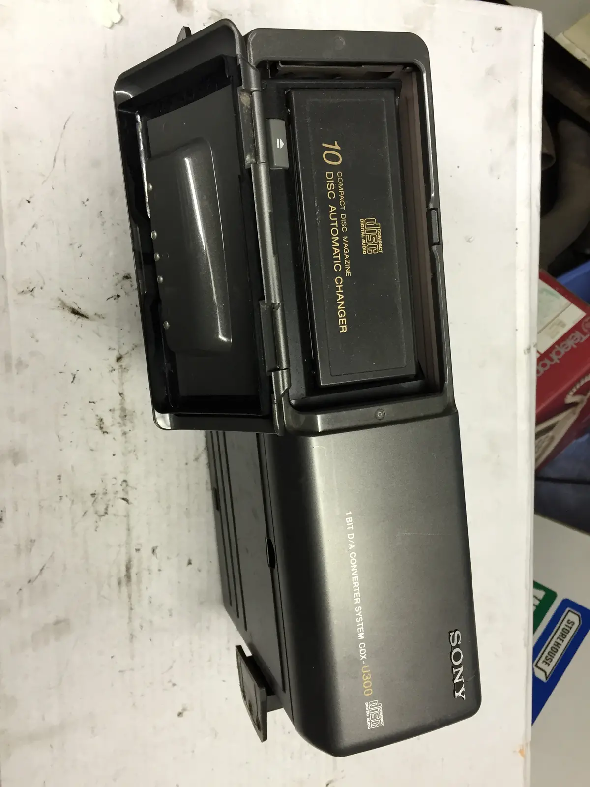 Sony Cdx-4 300Rf 10 Compact Disc Automatic Changer With Magazine - 1