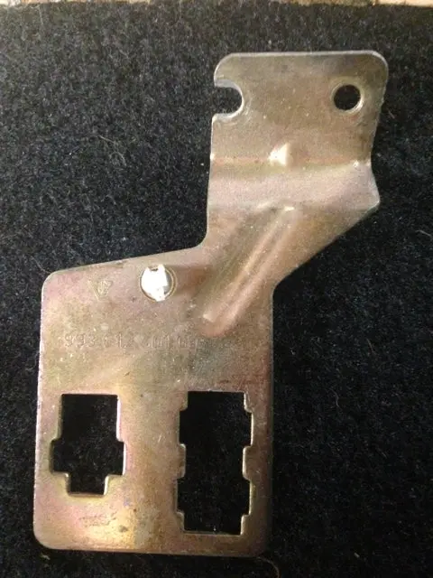 Porsche 993 Wiring Conection Transition Bracket 1
