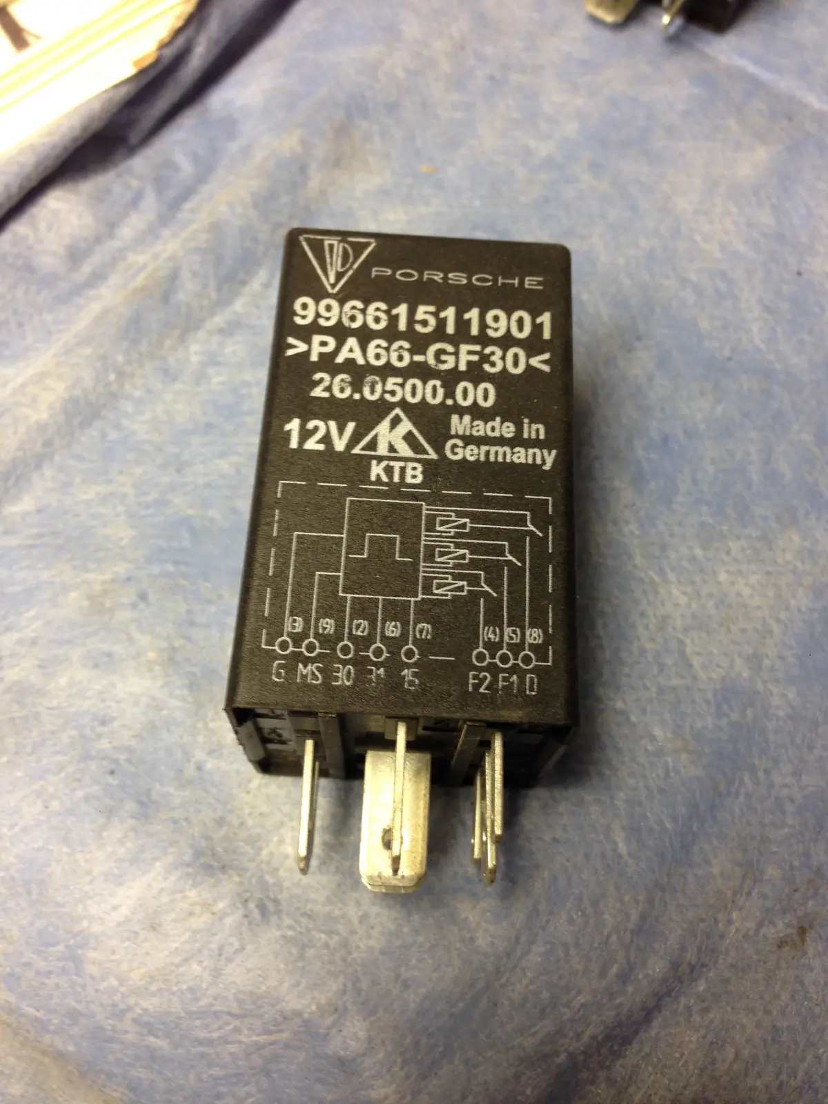996 Trunk Entrapment Relay Ask For Discounted Shipping 1