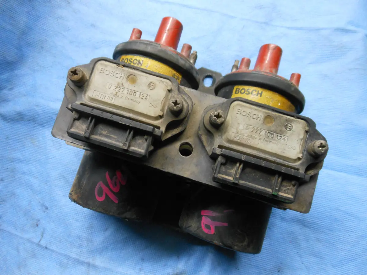 964 Ignition Coil Igniter Control Bosch 0227100200  Assembly - 928.602.706.01 1