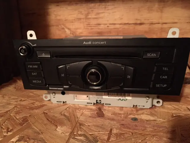 2011 Audi A4 S4 B8 Panasonic Concert Radio Cd Player 8T1035186r Never Used - 8T1035186r 1