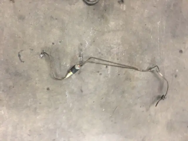 911 Front Brake Line With Pressure Valve 1988 - 1
