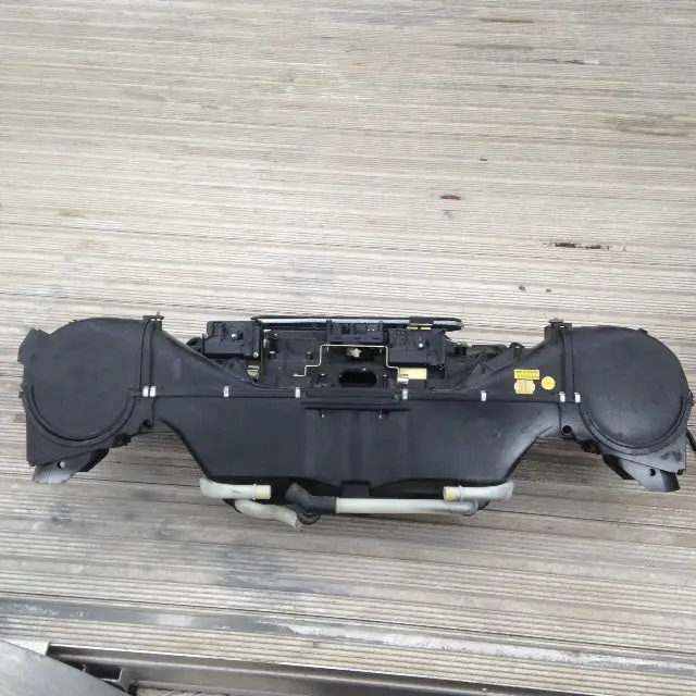 993 Ventilation Housing Assembly Trunk Mounted, Intact With Servos , Blowers And Blower Covers. Fan Wires Cut. - 993.572.901.00 1