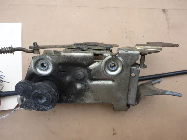 993 Door Latch Lock Right Shown With With Bowden Cable Not . Note These Are Two Ear Versions. Specify If 1 Or 2 Ear Are Required! 1