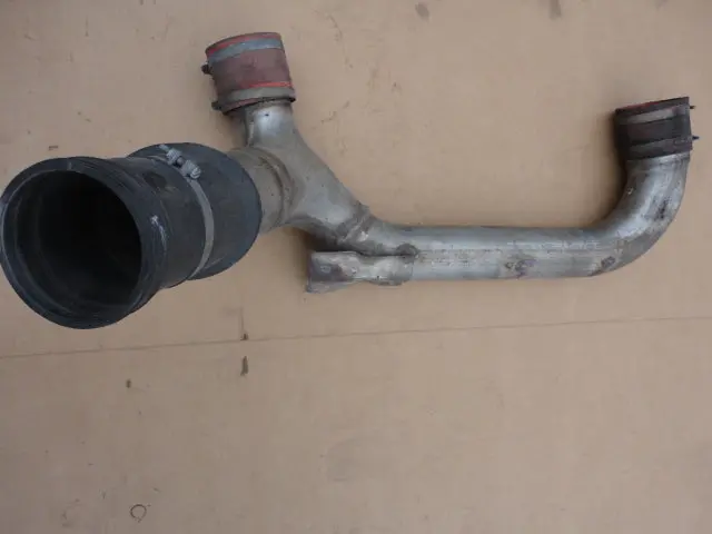 911 Heat Exchange Air Control Tube Metal - 930.211.335.00 1