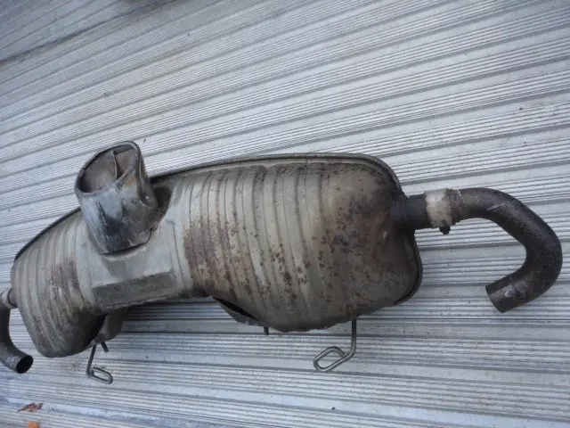 Porsche 986 Muffler 2000-02 Porsche Boxster Oem 2.7 Rear Exhaust System Muffler Tail Tip Gillet  00/03  986/11 Additional Oversize Shipping Rates Will Apply 1