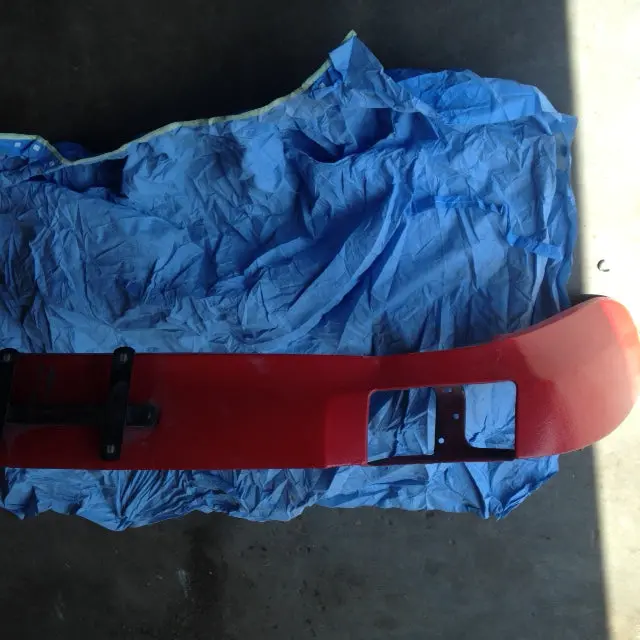 911 Carrera Style Valence Guards Red - Damaged - 1