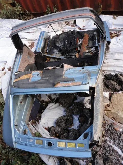 911 Rear Clip Targa Body Cut, Rear Latch Panel, Shelf, Seat Pan, Torsion Bar Tube Section 1981 Iris Blue 1