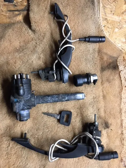 911 Lock Set Right Door Handle 911.538.942.07  Left Door Handle 911.538.941.07  Wiring,  Glove Box Lock 1986 1