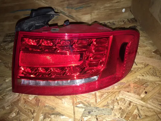 2011 Audi A4 Sedan Tail Light Tail Lamp Right Passenger Mint Oem 8K5945096e - 8K5945096e 1