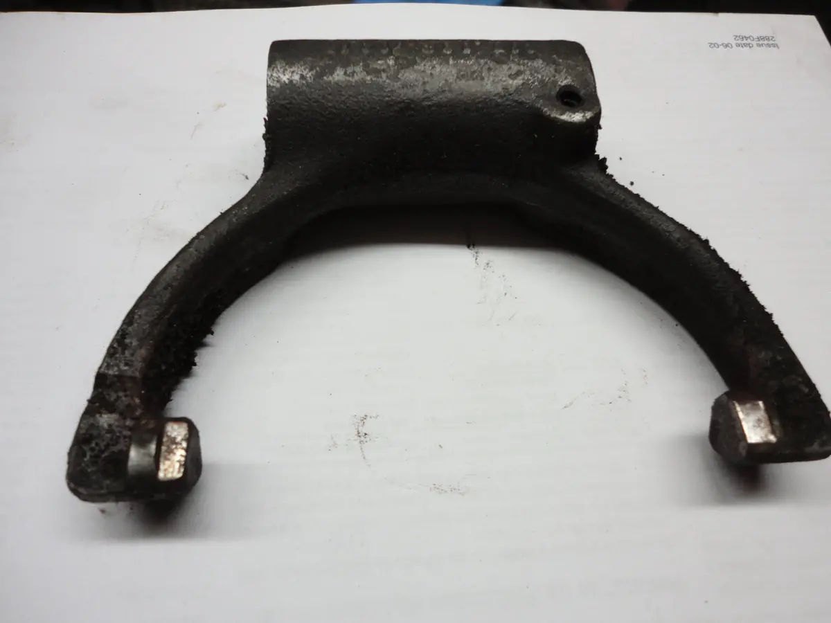 911 Clutch Release Fork Porsche 915 Transaxle 915.116.712.00 For 1972-1986
915.116.712.1R - 915.116.712.01 1