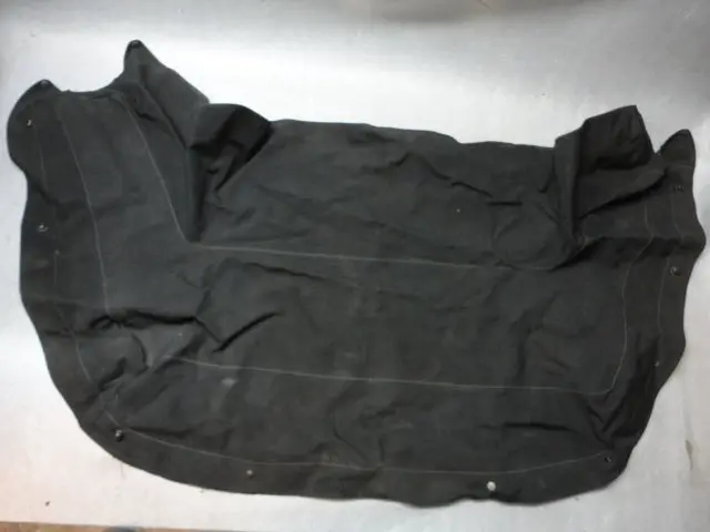 911 Convertible Top Boot Cover 6" Tear In Left Corner Area And Loose Stitches On Rear Edge, Large Cat Claw Puncture, Missing 4 Snaps. 1