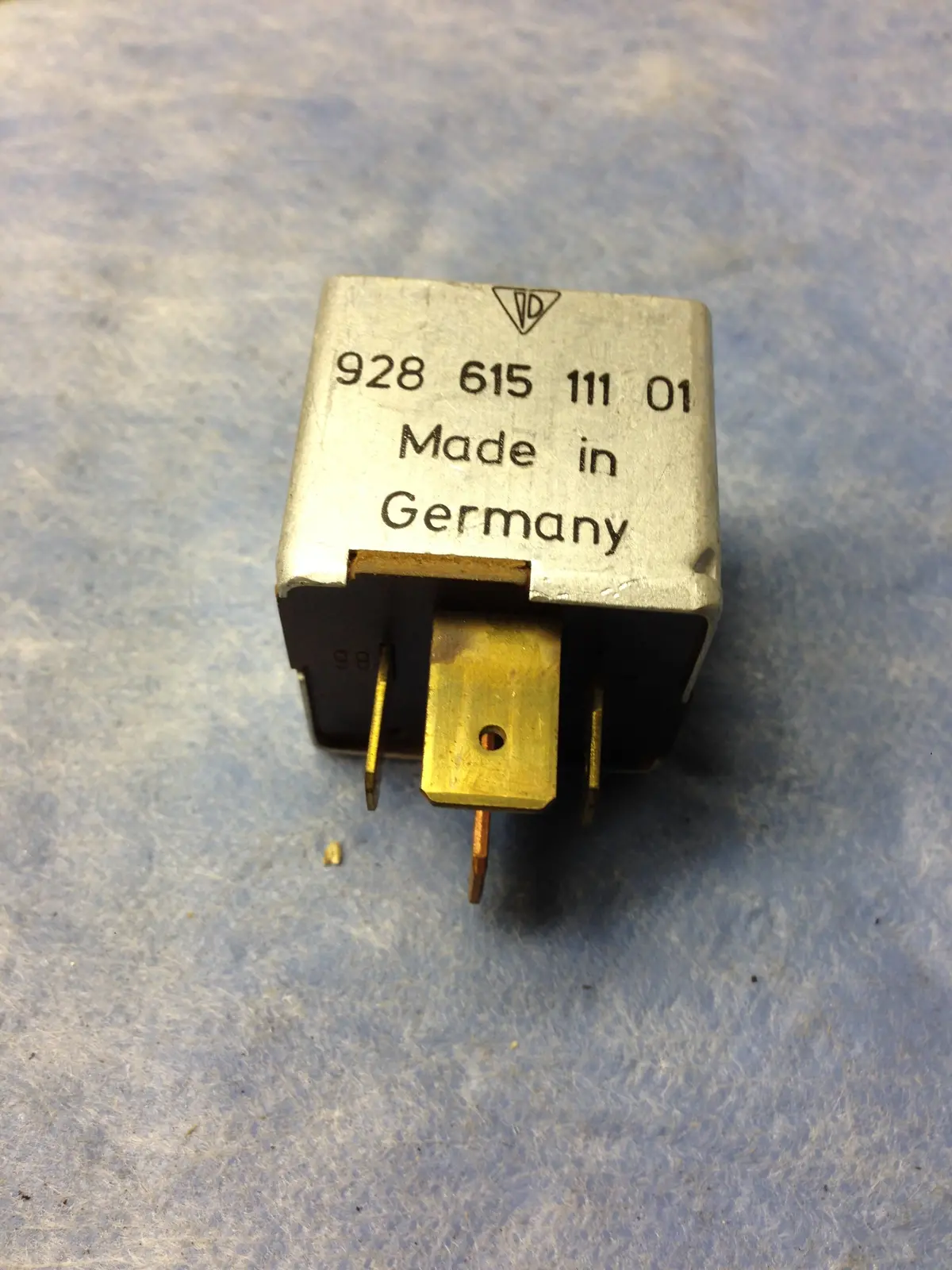 Porsche Ignition Relay 191.937.503 - 928.615.111.01 1