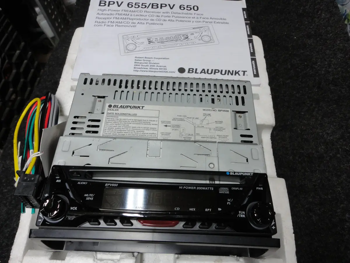 Blaupunkt Bpv 655/Bpv 650 Stereo Fm/Am/Cd Receiver New In Box With Faceplate 1