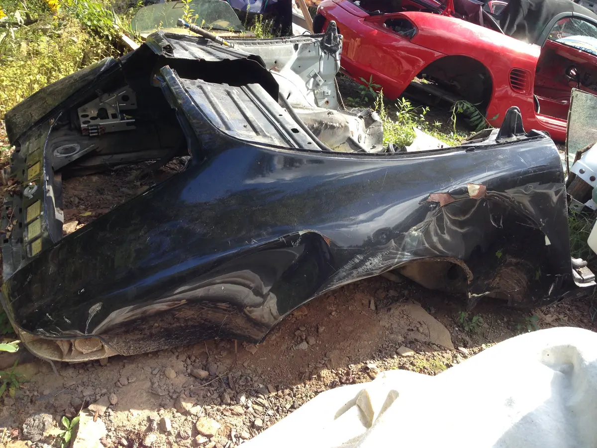 911 Quarter Panel Cabrio Black 1987 Damaged - 1