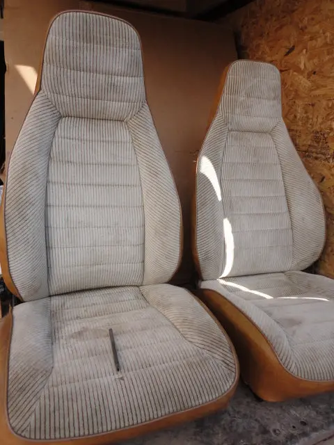 911 Sc Seats Pair European Fabric Corduroy Beige And Camel Viny Back Right 1982 Manual Right Small Tear Depicted In Photo - 1