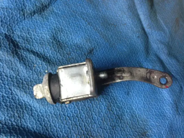 911 Door Check Stap Stop Support Arrestor  (-1972) 1