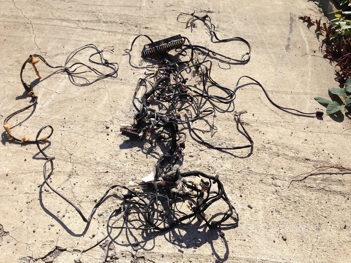 911 Wiring Harness Front Targa 1989 With Fuse Block, Perfect , No Cuts - 1