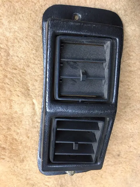911 Dash Air Conditioner Ventbelow Dash No Broken Fins 1