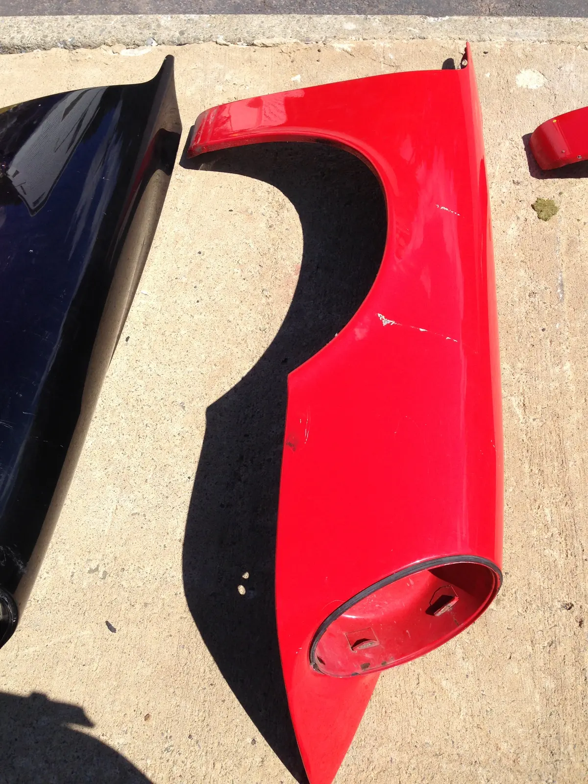 911 Passenger Fender Right Red 1987 - 1
