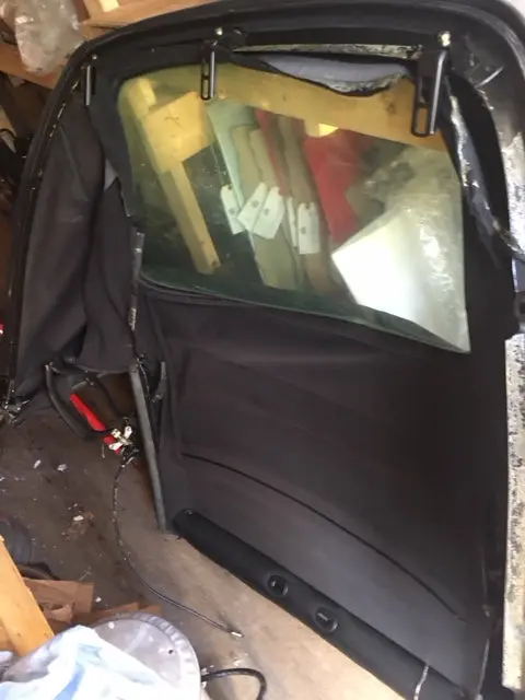 993 Cabriolet Top Assembly 1995 Black With Transmissions Latch Motors And Trim Nice Additional Freight Charges Apply - 993.561.015.02 1