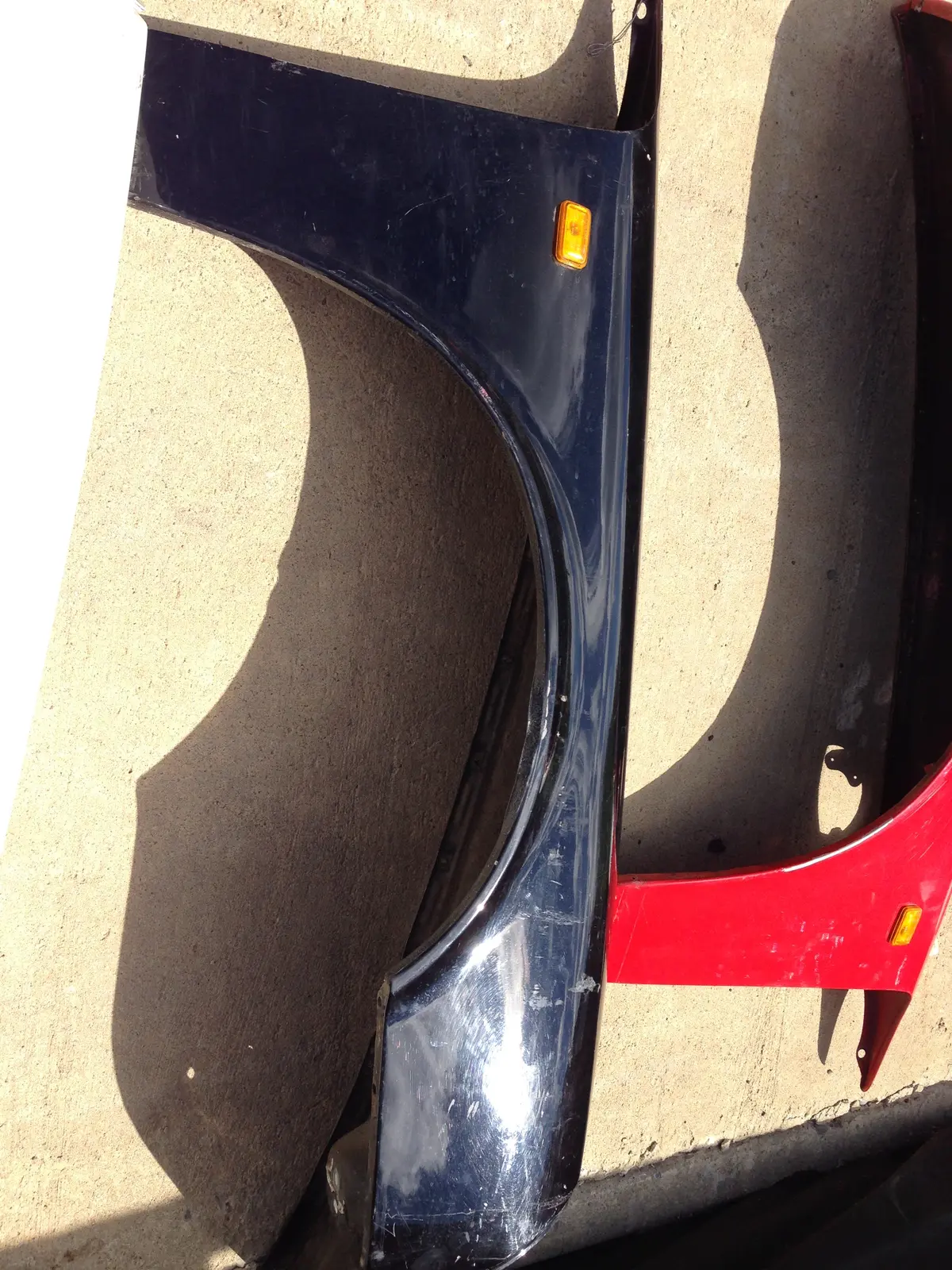 911 Fender Passenger European With Side Marker Light Black - 911.503.032.11 1