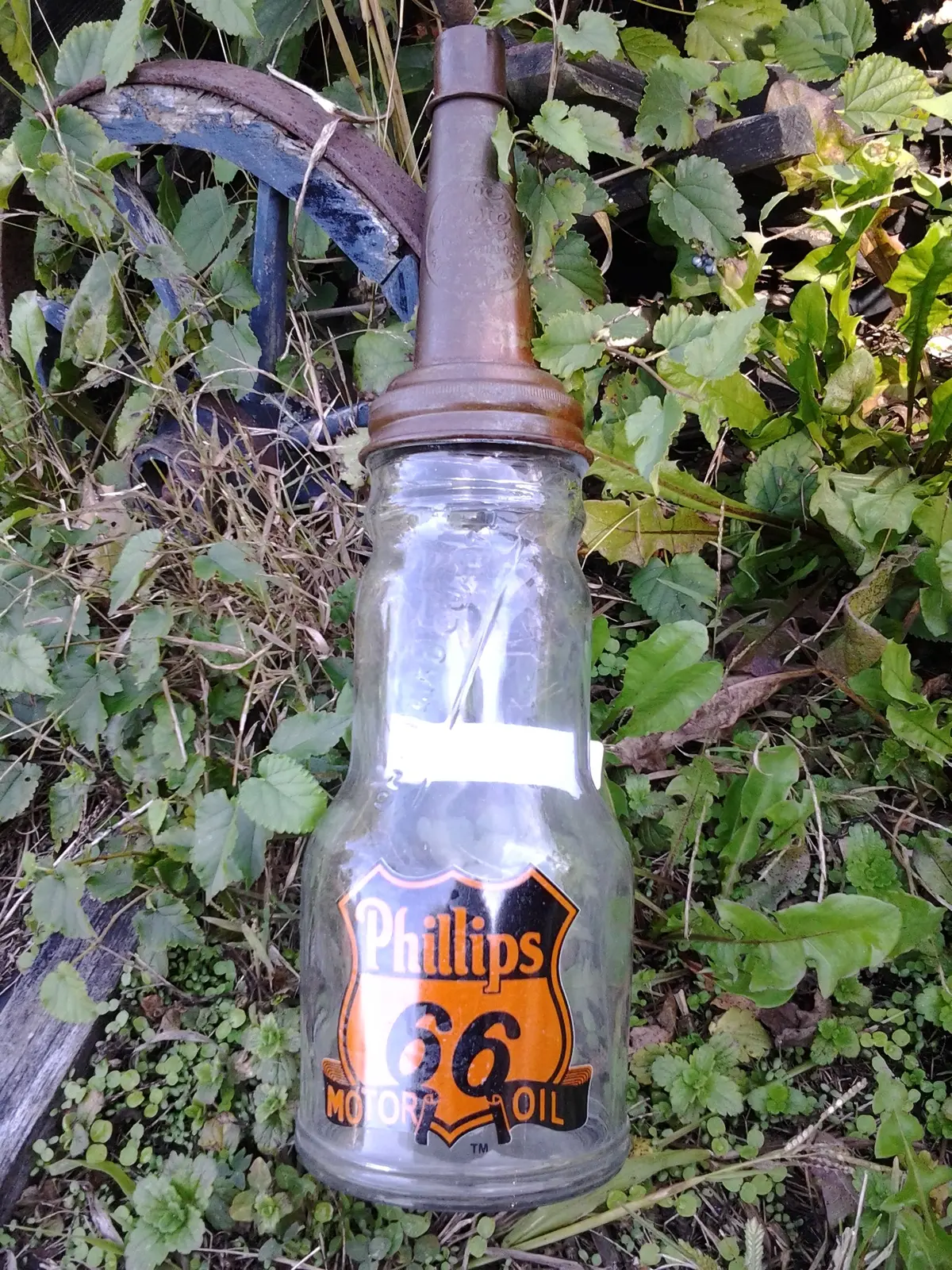 Oil Bottle - Philips 66 Motor Oil W/ Lid Cap 1