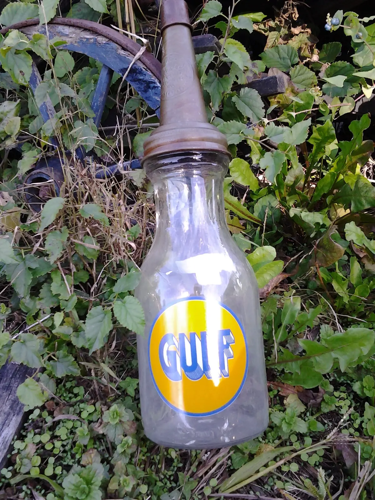 Oil Bottle - Gulf W/ Lid Cap 1