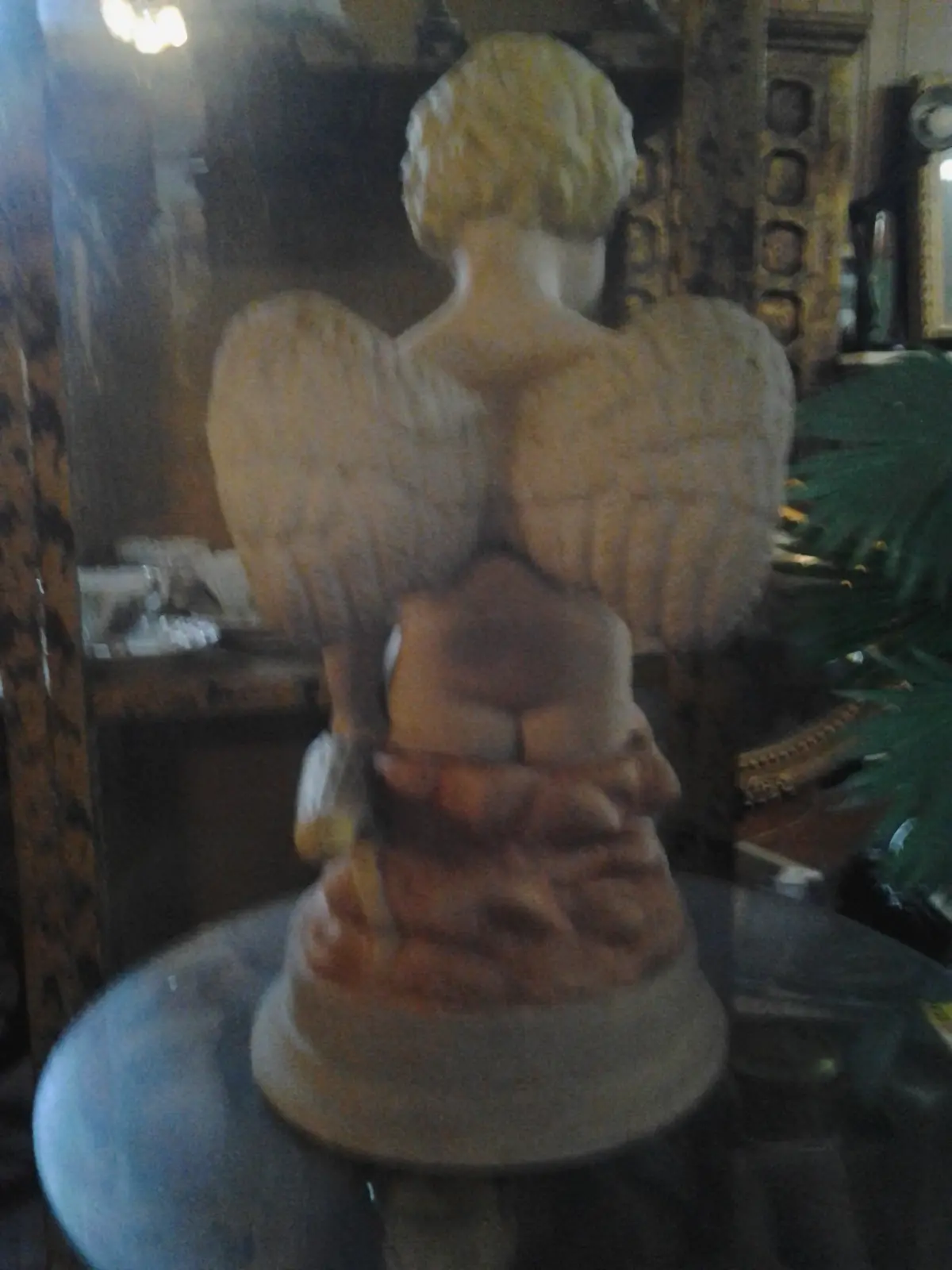 Poly-Resin - Colored Winged Cherub 2