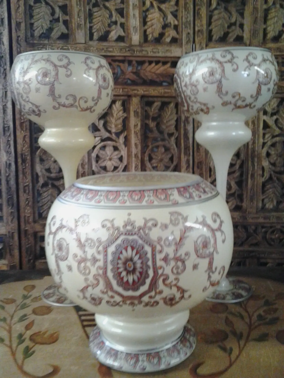 Moser Glass - 3 Piece Set Cream White W/ Gilded 1