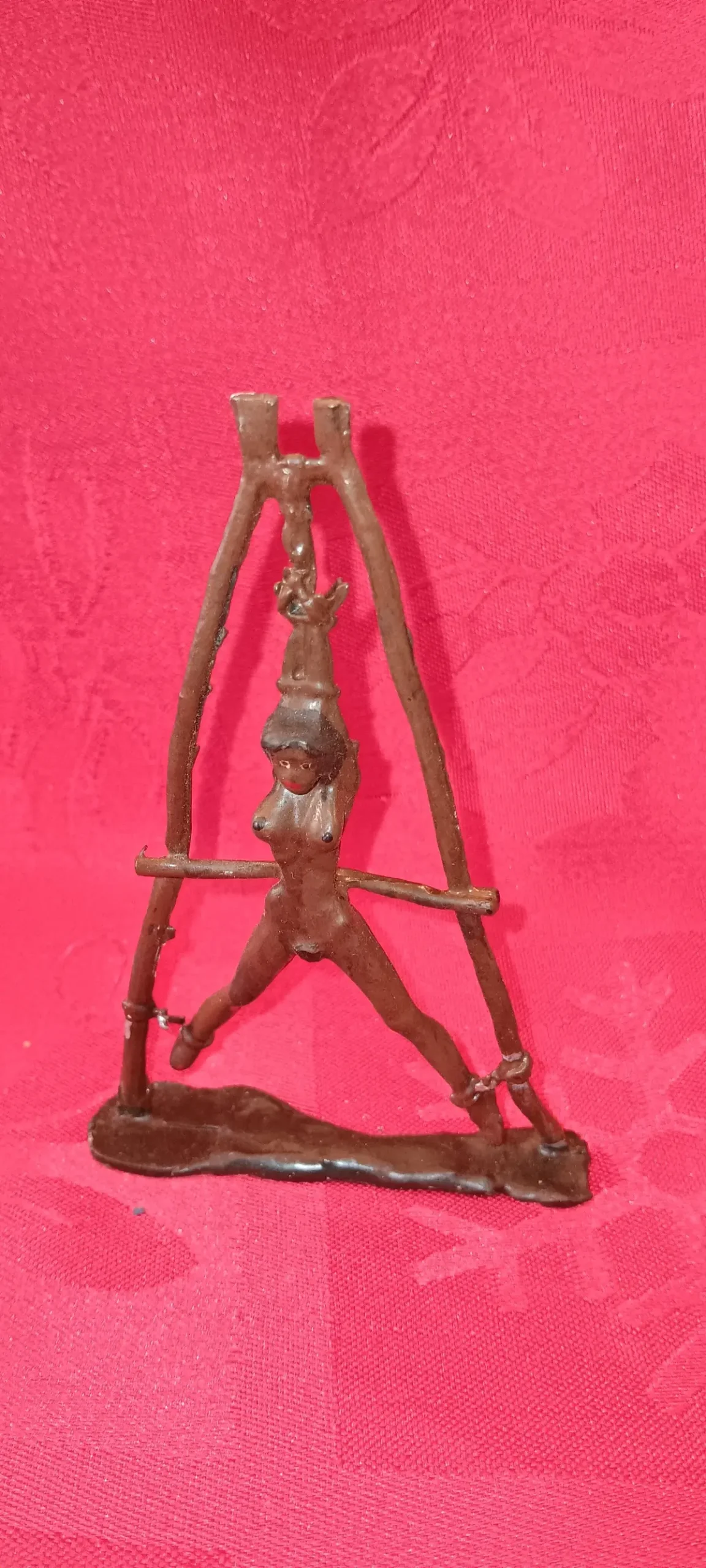 Lead Erotic Black Americana Woman Tied Up 1