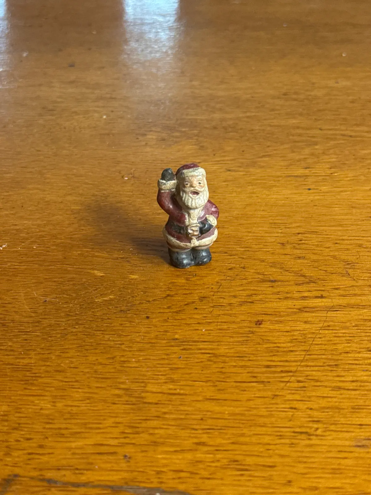 Solid Lead Santa Claus Waving Statue 1