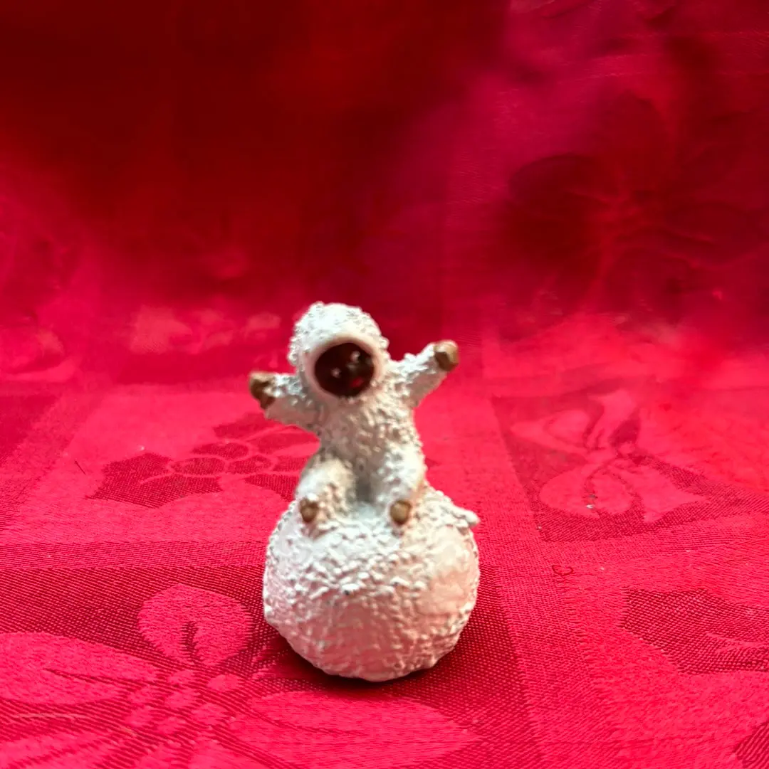 Lead Black Americana Snow Baby 1