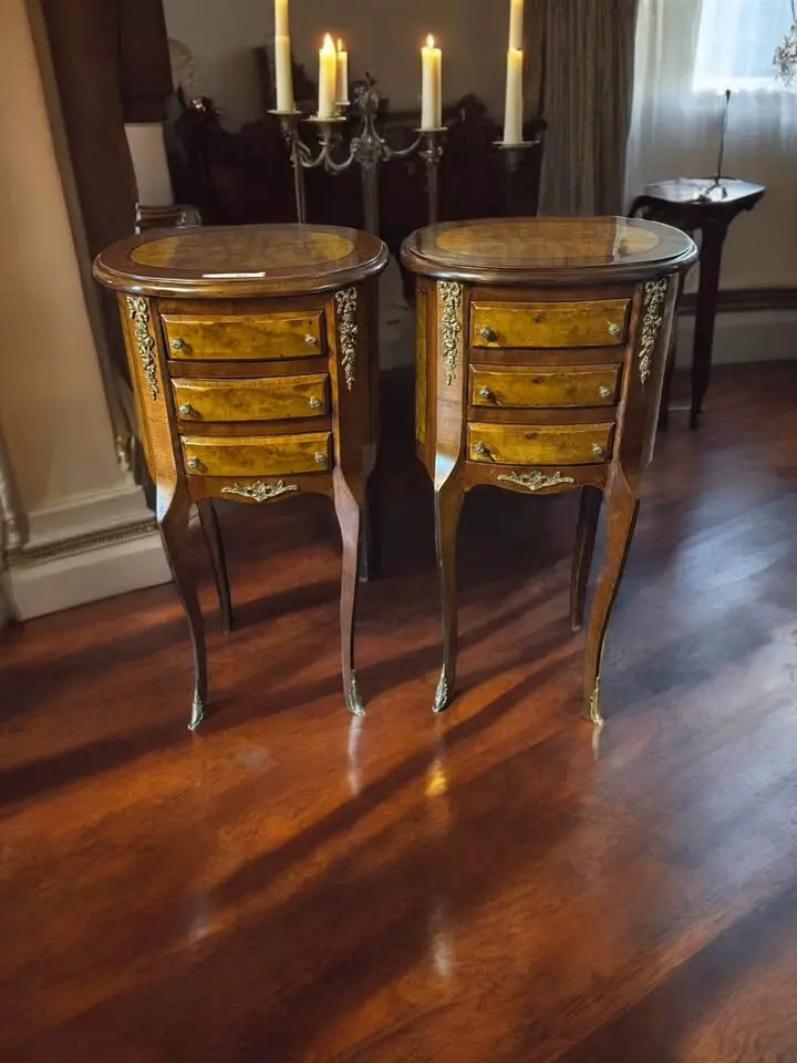 Pair Of Petite Louis Xv Bombe Side Tables With Ormolu & Inlay 1