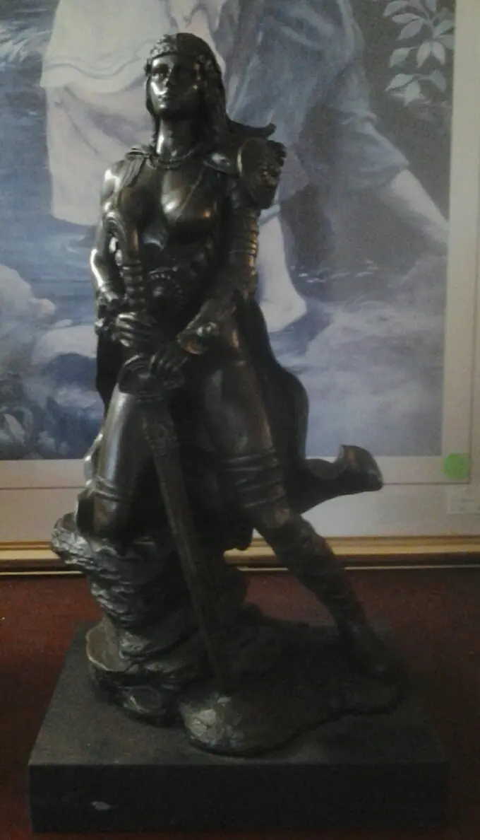 Bronze Figurine - Female Warrior On Marble Base 1