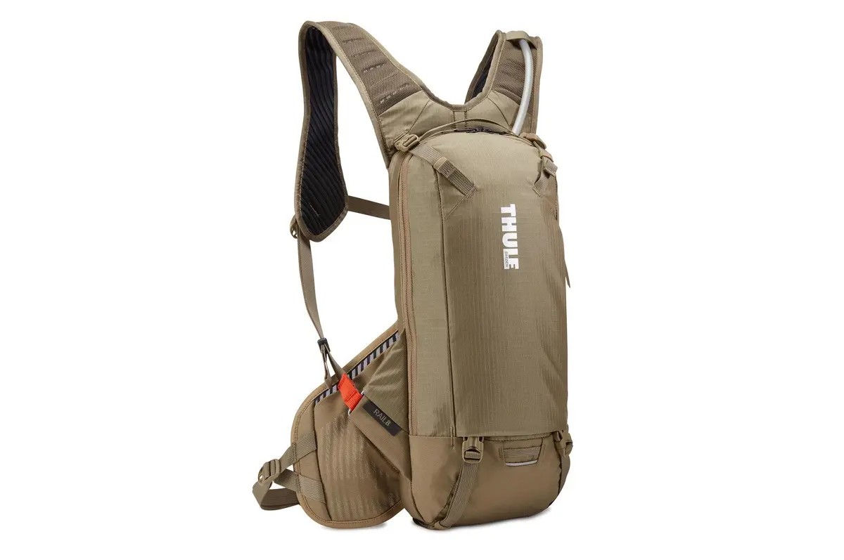 Rail Hydration Pack 8L - Past Season 1