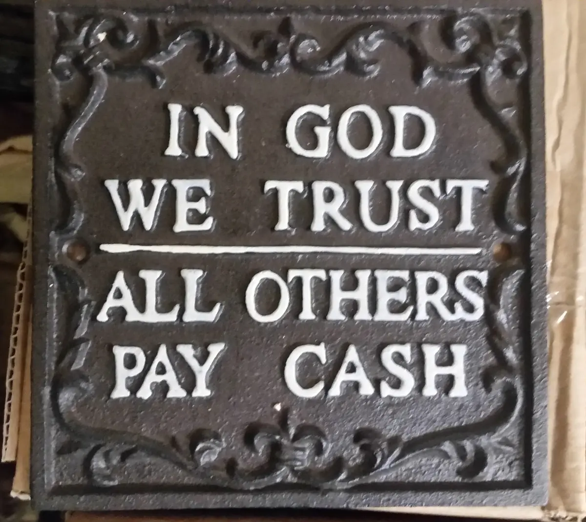 Sign Cast Iron - "In God We Trust" Plaque 1