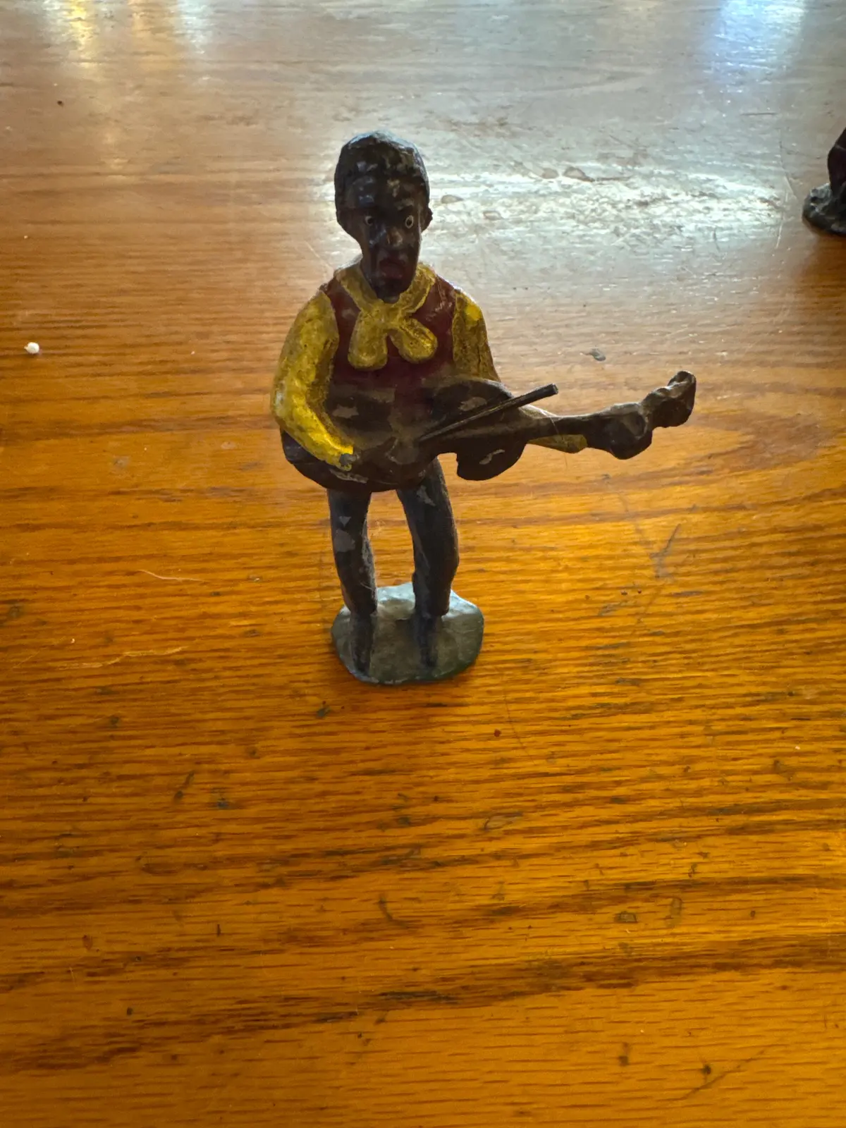 Lead Black Americana Fiddle Player 1
