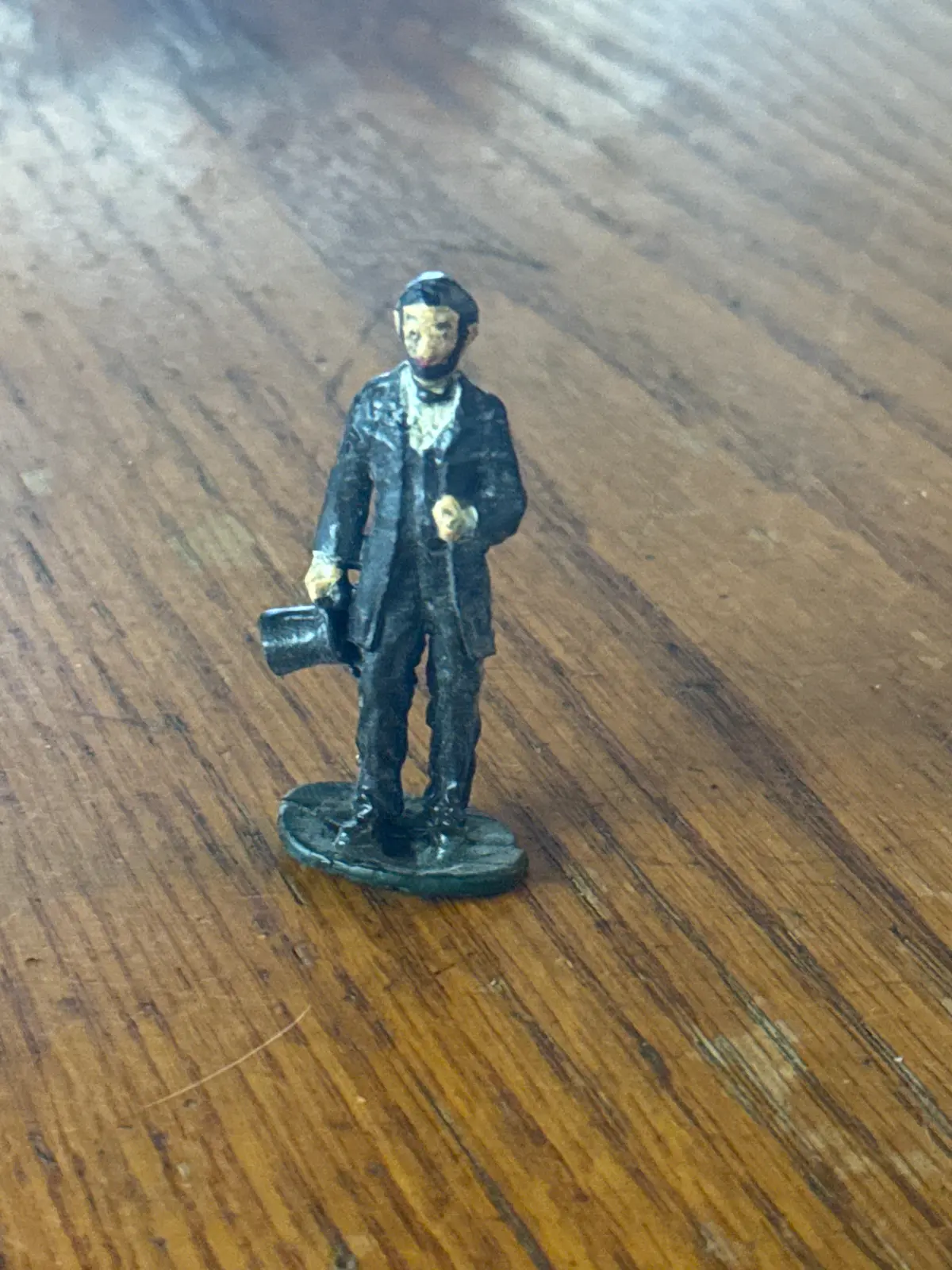 Solid Lead Abe Lincoln Statue 1