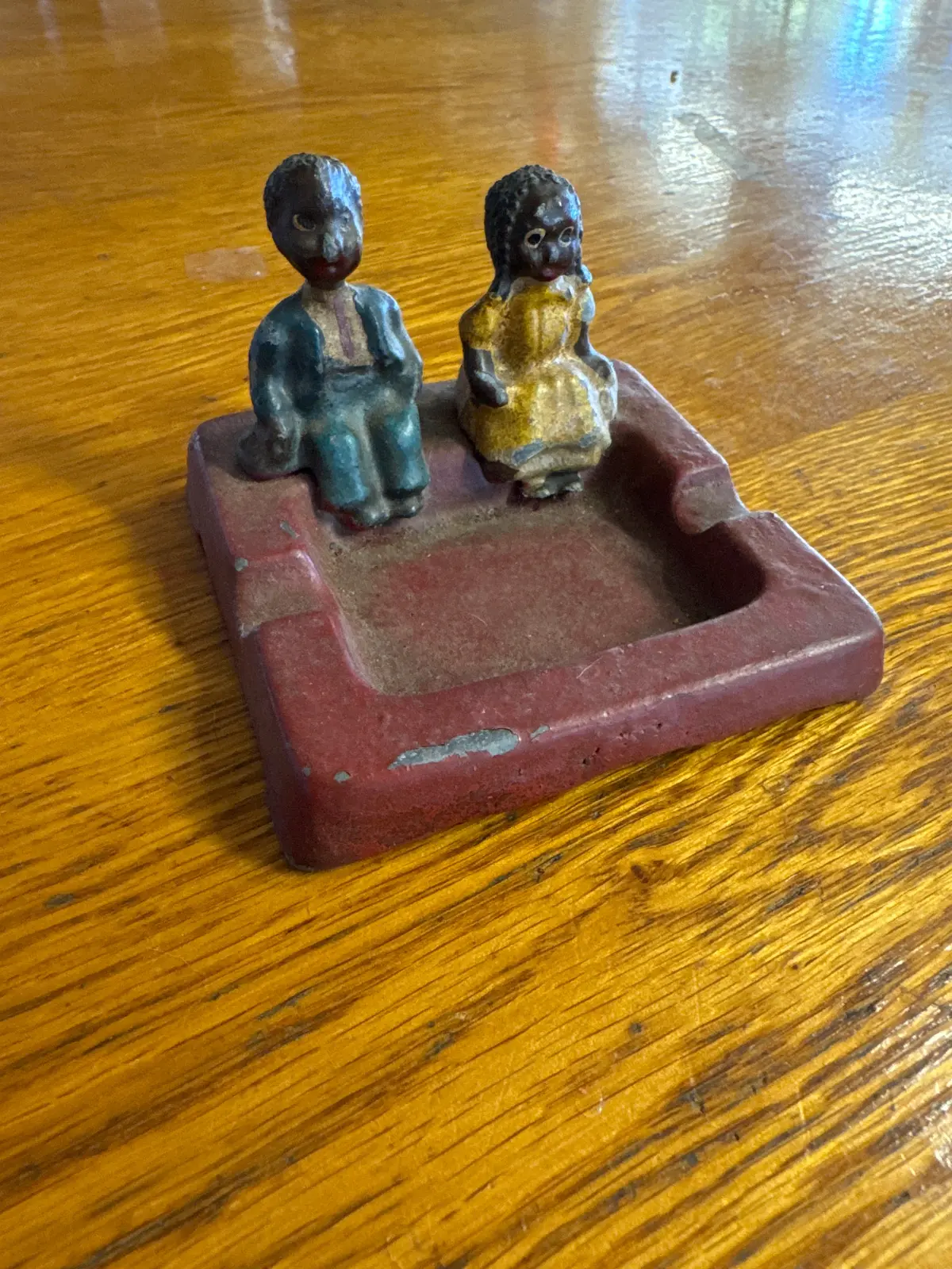 Lead Black Americana Ashtray 1