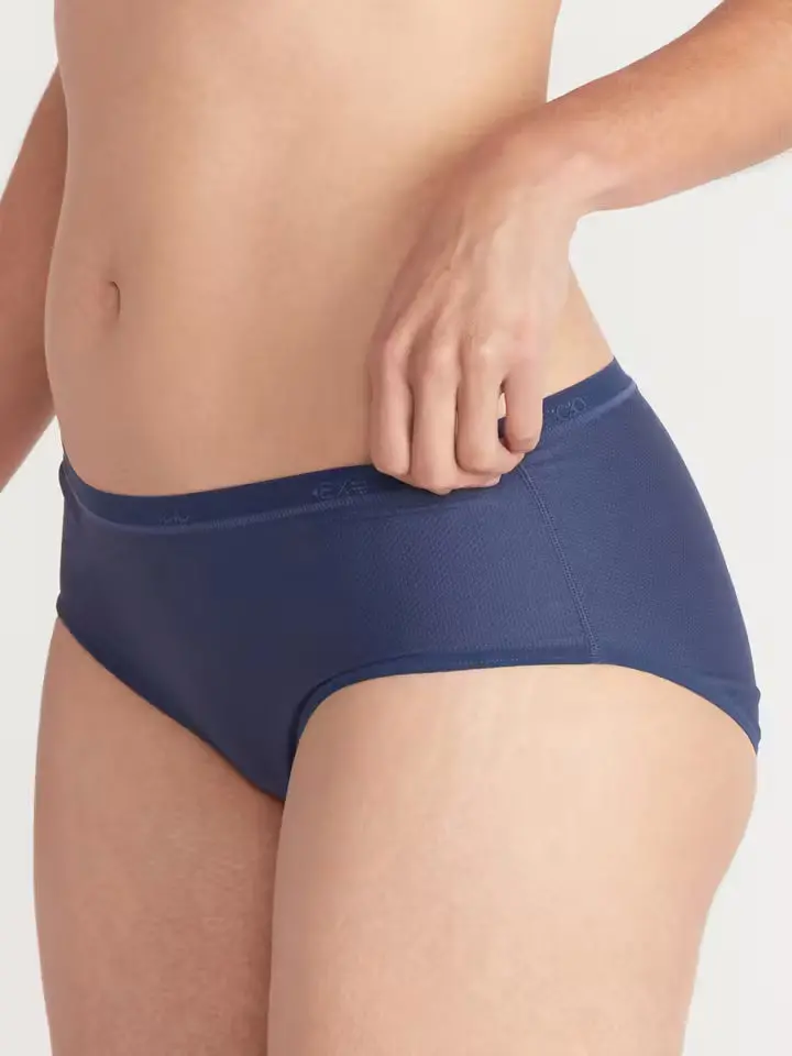 Give-N-Go® 2.0 Hipster (Women's) 6
